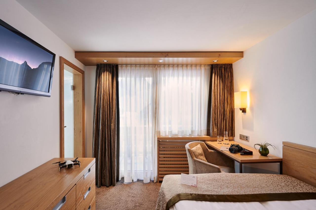Hotel Ambiance Церматт Экстерьер фото